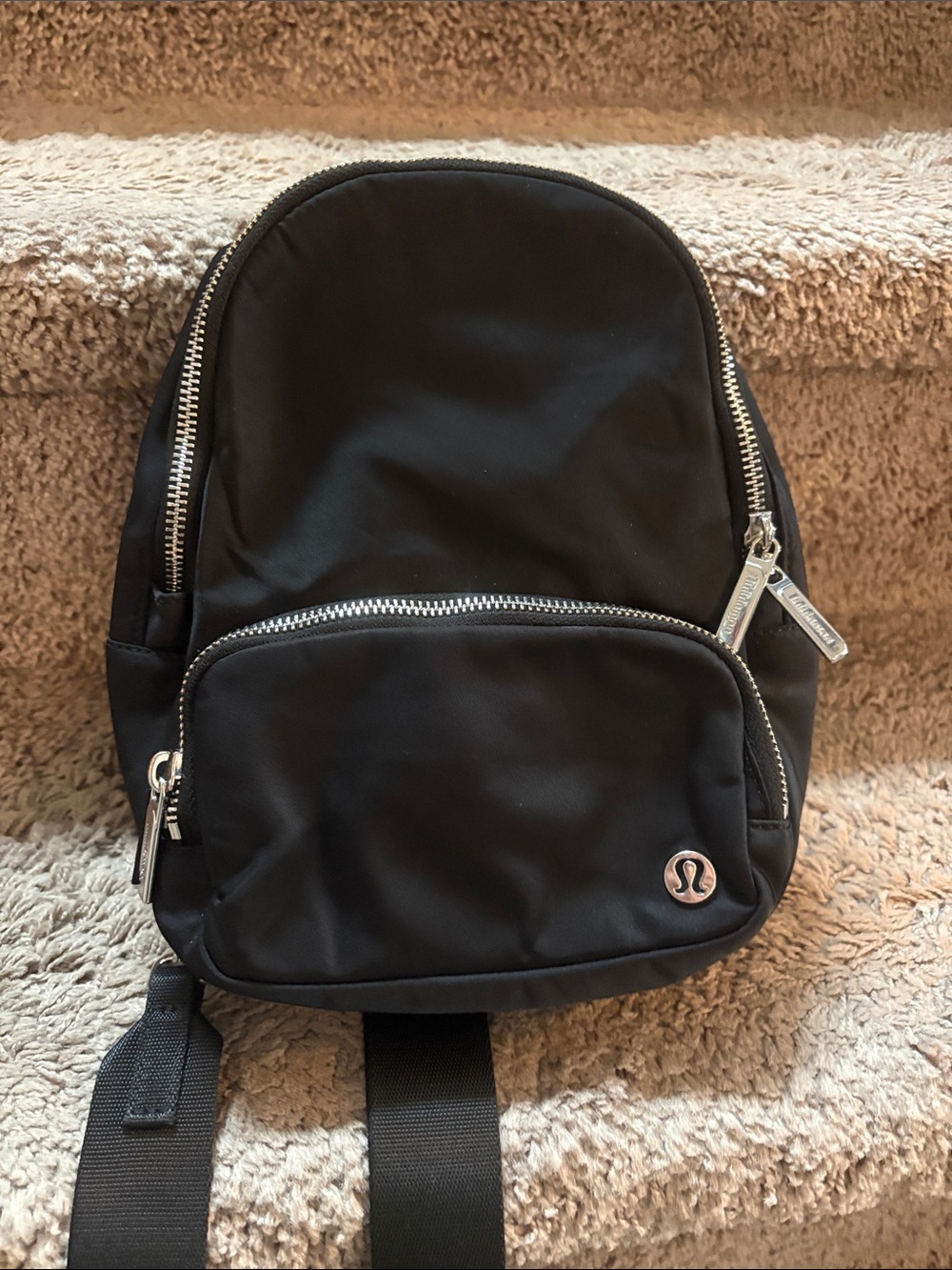 lululemon everywhere sling bag